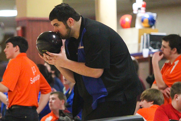 Bowling2-28-5